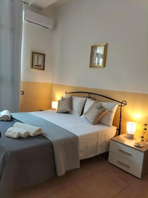 Appartamento Casa Marta Cagliari Esterno foto