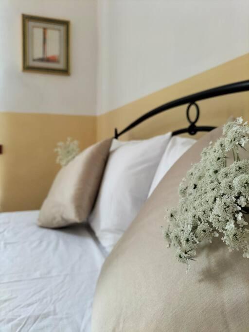 Appartamento Casa Marta Cagliari Esterno foto